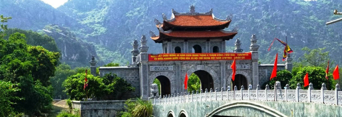 Hoa Lu Ancient Citadel – Ninh Binh
